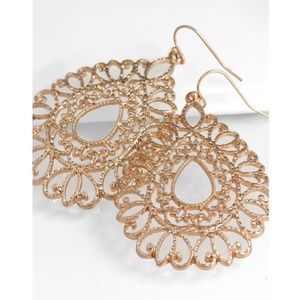 Amazing Gold color intricate filigree earrings